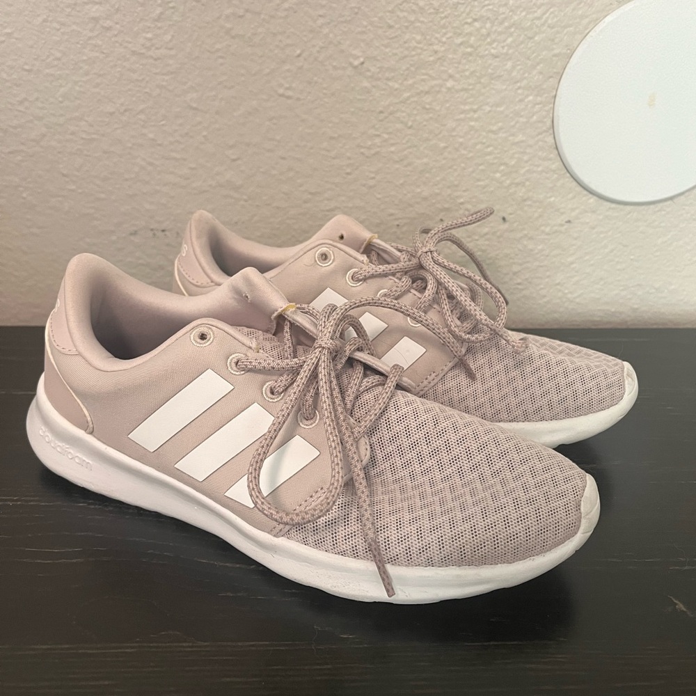 Adidas Women's Light Pink Sneakers